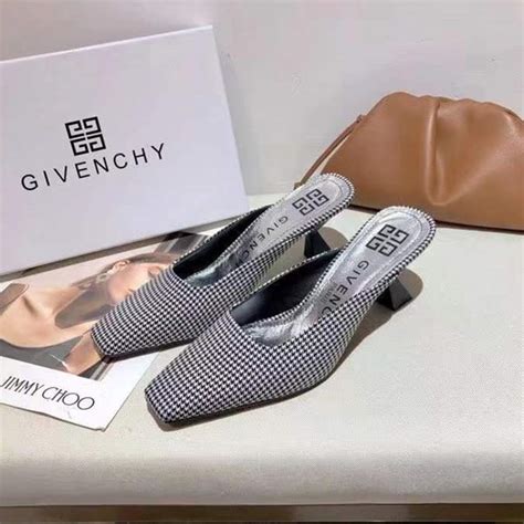 givenchy sandalen damen fake|Givenchy counterfeit catalog.